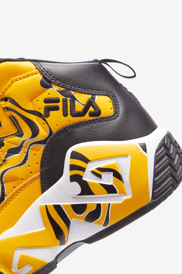 Gold/Black/White Fila UK Big Kids\' Mb