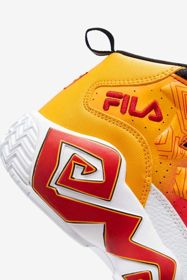 White/Gold/Red Fila UK Big Kids\' Mb
