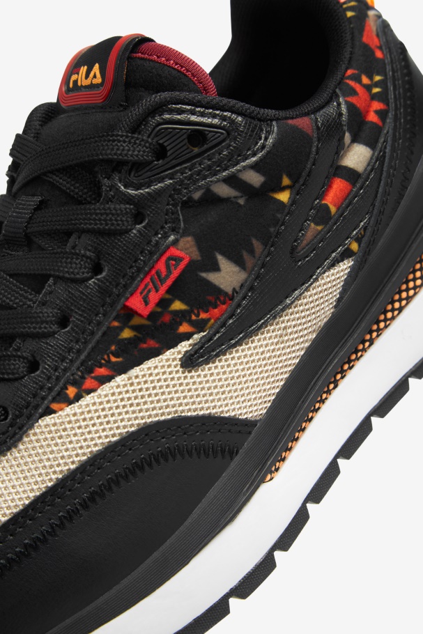 Black/Oxford Tan/White Fila UK Big Kids\' Renno