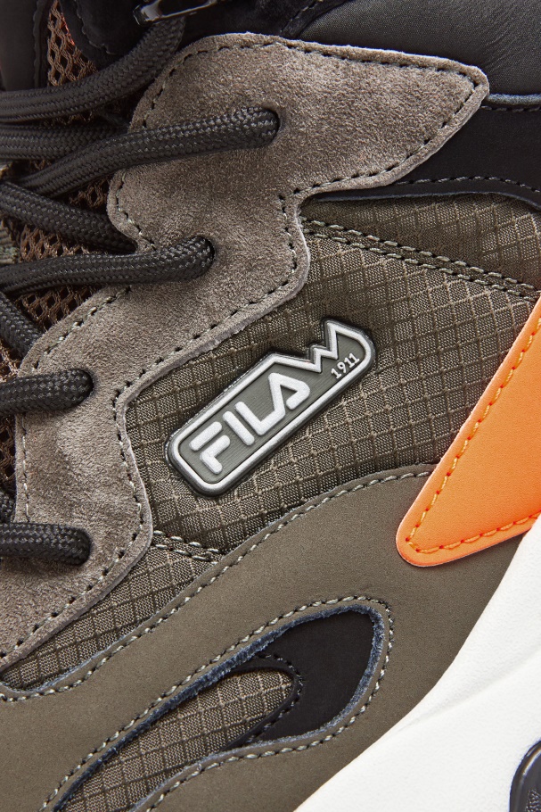 Tarmac/Black/Orange Men\'s Ray Tracer TR 2 Mid Fila UK